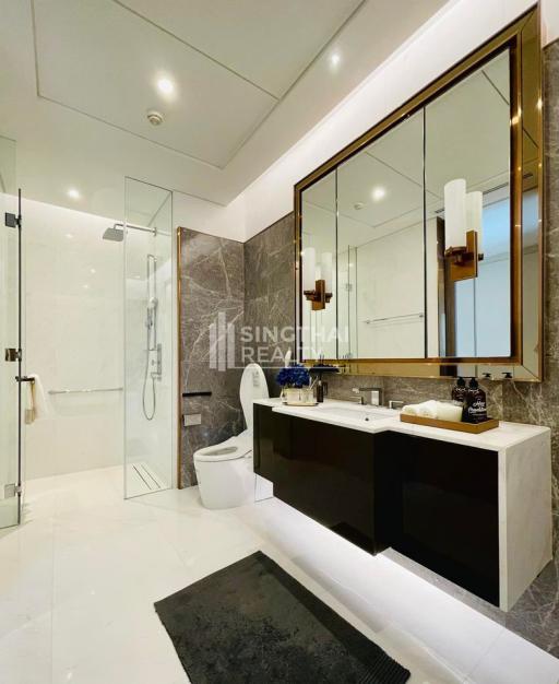 For SALE : Sindhorn Tonson / 1 Bedroom / 1 Bathrooms / 86 sqm / 16800000 THB [9981785]