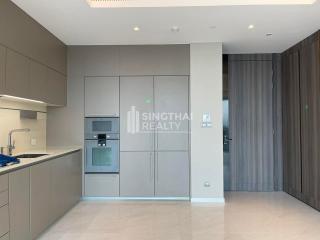 For SALE : Sindhorn Tonson / 1 Bedroom / 1 Bathrooms / 86 sqm / 16800000 THB [9981785]