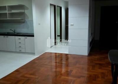 For SALE : Baan Suanpetch / 2 Bedroom / 2 Bathrooms / 133 sqm / 16900000 THB [9088536]