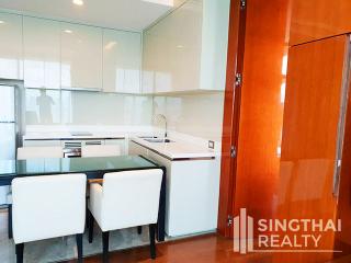 For SALE : The Address Sukhumvit 28 / 2 Bedroom / 2 Bathrooms / 68 sqm / 17000000 THB [6751821]