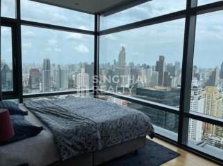 For SALE : Circle Living Prototype / 2 Bedroom / 2 Bathrooms / 84 sqm / 17000000 THB [9198739]