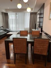 For SALE : Baan Siri 24 / 2 Bedroom / 2 Bathrooms / 100 sqm / 17000000 THB [S10852]