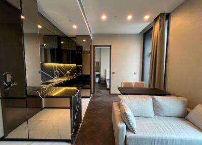 For SALE : The ESSE Sukhumvit 36 / 1 Bedroom / 1 Bathrooms / 43 sqm / 17000000 THB [S10955]