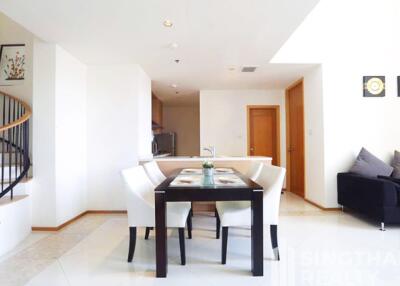 For SALE : The Empire Place / 2 Bedroom / 2 Bathrooms / 109 sqm / 17500000 THB [6466535]