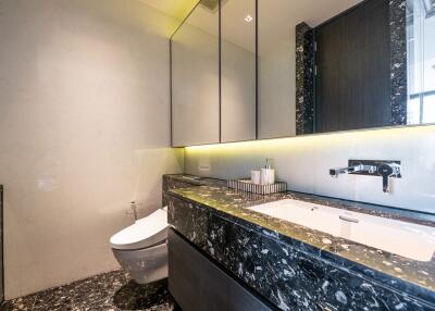 For SALE : BEATNIQ Sukhumvit 32 / 1 Bedroom / 1 Bathrooms / 55 sqm / 17500000 THB [10646147]