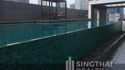 For SALE : Urbana Sukhumvit 15 / 2 Bedroom / 2 Bathrooms / 192 sqm / 17800000 THB [4691630]