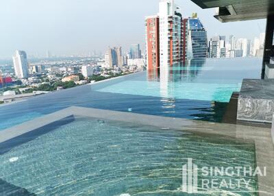 For SALE : RHYTHM Ekkamai / 2 Bedroom / 2 Bathrooms / 70 sqm / 17900000 THB [S10823]