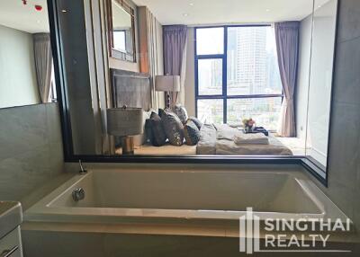 For SALE : RHYTHM Ekkamai / 2 Bedroom / 2 Bathrooms / 70 sqm / 17900000 THB [S10823]