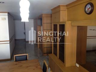 For SALE : Asoke Tower / 2 Bedroom / 2 Bathrooms / 151 sqm / 18000000 THB [2502992]