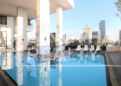 For SALE : Icon III / 2 Bedroom / 2 Bathrooms / 136 sqm / 18000000 THB [9454224]