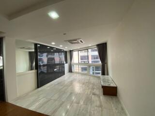 For SALE : President Park Sukhumvit 24 / 3 Bedroom / 3 Bathrooms / 223 sqm / 16500000 THB [9793710]