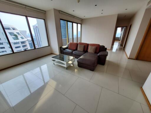 For SALE : The Emporio Place / 2 Bedroom / 2 Bathrooms / 101 sqm / 18000000 THB [9979438]
