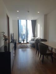 For SALE : Noble BE33 / 2 Bedroom / 2 Bathrooms / 60 sqm / 18000000 THB [S11070]