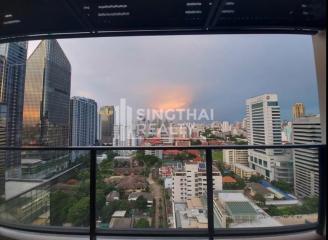 For SALE : The Lofts Asoke / 2 Bedroom / 2 Bathrooms / 86 sqm / 18700000 THB [8972897]