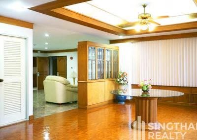 For SALE : Asoke Tower / 3 Bedroom / 4 Bathrooms / 268 sqm / 19000000 THB [7410998]