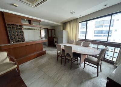 For SALE : President Park Sukhumvit 24 / 3 Bedroom / 3 Bathrooms / 260 sqm / 20900000 THB [10649398]