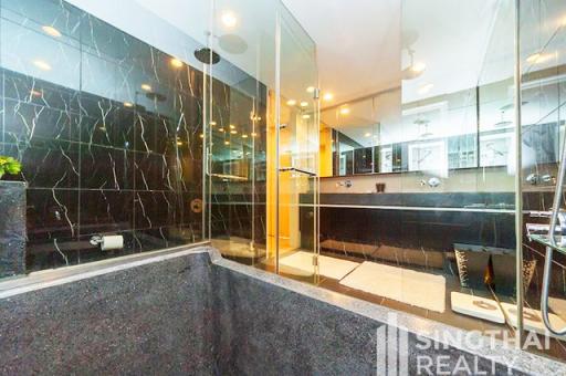 For SALE : Siamese Gioia / 3 Bedroom / 3 Bathrooms / 161 sqm / 19200000 THB [7790780]