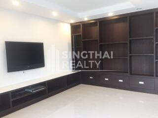 For SALE : Avenue 61 / 3 Bedroom / 3 Bathrooms / 191 sqm / 19500000 THB [2868215]