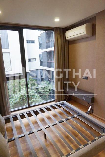 For SALE : Klass Condo Langsuan / 2 Bedroom / 2 Bathrooms / 72 sqm / 19970000 THB [4054988]