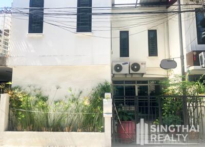 For SALE : House Ekkamai / 2 Bedroom / 2 Bathrooms / 131 sqm / 20000000 THB [7048603]