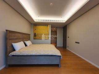 For SALE : Sindhorn Tonson / 2 Bedroom / 2 Bathrooms / 86 sqm / 20000000 THB [S10005]
