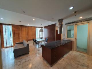 For SALE : Siri Residence / 2 Bedroom / 2 Bathrooms / 107 sqm / 20000000 THB [S10853]