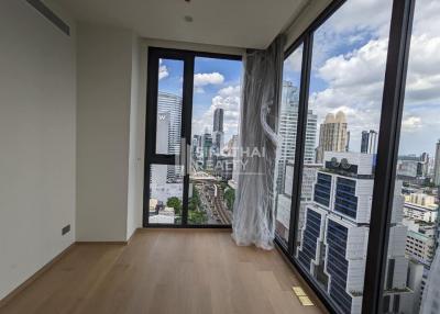 For SALE : Anil Sathorn 12 / 2 Bedroom / 2 Bathrooms / 62 sqm / 20000000 THB [S10861]