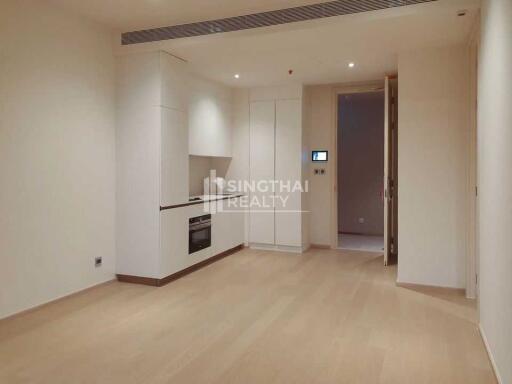 For SALE : The Strand Thonglor / 1 Bedroom / 1 Bathrooms / 55 sqm / 21000000 THB [9988795]