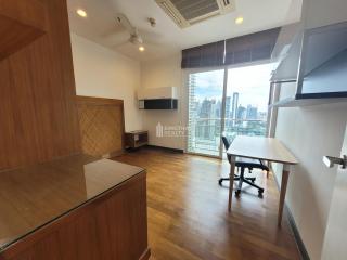 For SALE : The Prime 11 / 4 Bedroom / 4 Bathrooms / 177 sqm / 21000000 THB [S10186]