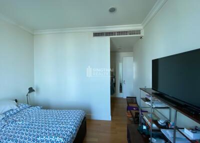 For SALE : Royce Private Residences / 2 Bedroom / 2 Bathrooms / 111 sqm / 21400000 THB [9286706]