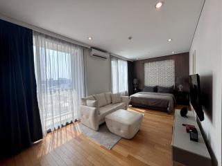 For SALE : Aguston Sukhumvit 22 / 3 Bedroom / 3 Bathrooms / 139 sqm / 22000000 THB [4038689]