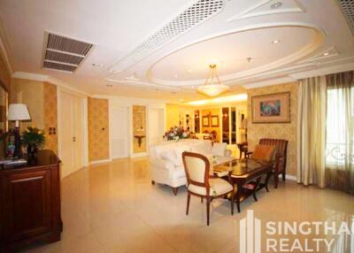 For SALE : La Vie En Rose Place / 3 Bedroom / 3 Bathrooms / 176 sqm / 22000000 THB [7574326]