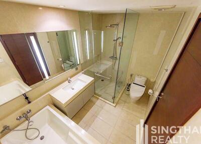 For SALE : Quattro by Sansiri / 2 Bedroom / 2 Bathrooms / 85 sqm / 20000000 THB [8005490]