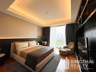 For SALE : Sindhorn Tonson / 1 Bedroom / 1 Bathrooms / 87 sqm / 22000000 THB [8544565]