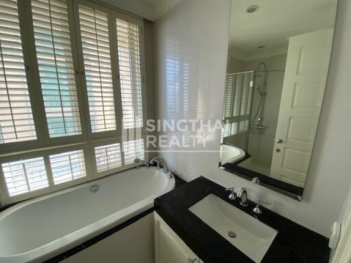 For SALE : Royce Private Residences / 2 Bedroom / 2 Bathrooms / 111 sqm / 22000000 THB [9206485]