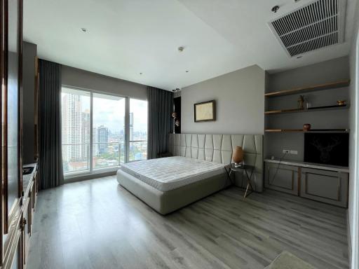 For SALE : Centric Sathorn - Saint Louis / 3 Bedroom / 3 Bathrooms / 150 sqm / 22000000 THB [10532498]