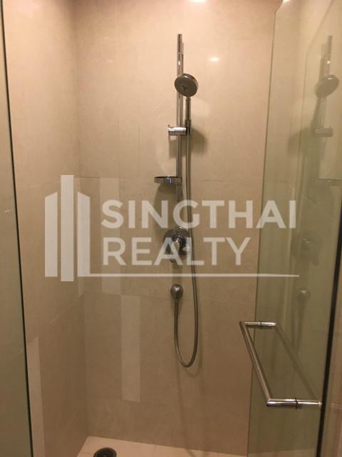 For SALE : Quattro by Sansiri / 2 Bedroom / 2 Bathrooms / 82 sqm / 22500000 THB [3965507]