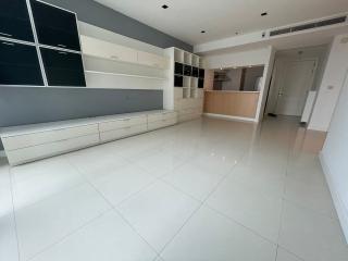 For SALE : Athenee Residence / 2 Bedroom / 2 Bathrooms / 99 sqm / 23000000 THB [9683921]