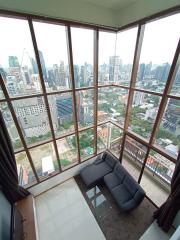 For SALE : The Emporio Place / 2 Bedroom / 2 Bathrooms / 135 sqm / 23500000 THB [3520226]