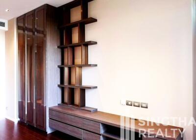 For SALE : The Diplomat 39 / 2 Bedroom / 2 Bathrooms / 77 sqm / 23500000 THB [6264796]