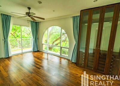 For SALE : Silver Heritage / 2 Bedroom / 2 Bathrooms / 164 sqm / 24000000 THB [8029749]