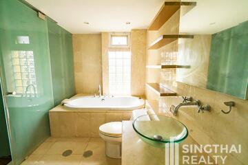 For SALE : Silver Heritage / 2 Bedroom / 2 Bathrooms / 164 sqm / 24000000 THB [8029749]