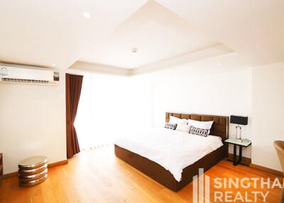 For SALE : Downtown Forty Nine / 3 Bedroom / 2 Bathrooms / 134 sqm / 24732800 THB [8133138]