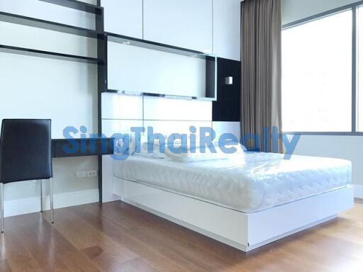 For SALE : Bright Sukhumvit 24 / 2 Bedroom / 2 Bathrooms / 94 sqm / 25900000 THB [S11511]