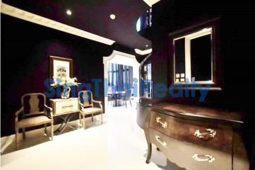 For SALE : The Emporio Place / 3 Bedroom / 3 Bathrooms / 137 sqm / 26000000 THB [3639290]