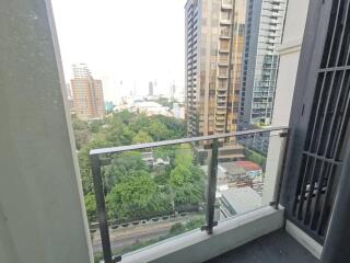 For SALE : The Diplomat 39 / 2 Bedroom / 2 Bathrooms / 76 sqm / 26750000 THB [S11162]