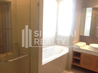 For SALE : The Rise Sukhumvit 39 / 4 Bedroom / 4 Bathrooms / 298 sqm / 28000000 THB [3863003]