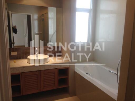 For SALE : The Rise Sukhumvit 39 / 4 Bedroom / 4 Bathrooms / 298 sqm / 28000000 THB [3862706]