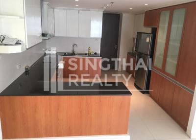 For SALE : The Oleander / 3 Bedroom / 4 Bathrooms / 233 sqm / 28000000 THB [4593377]