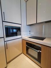 For SALE : BEATNIQ Sukhumvit 32 / 2 Bedroom / 3 Bathrooms / 108 sqm / 28000000 THB [9206618]